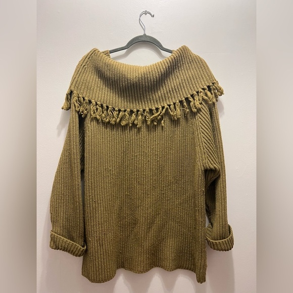 VTG Forenza Wool Blend fringe off the shoulder sweater size large - Picture 2 of 6
